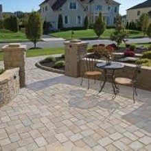 pavers-valencialawn